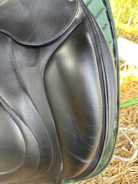 Selle Dressage Antares Cadence