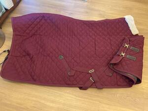 Couverture Kentucky 400gr NEUVE (145cm)