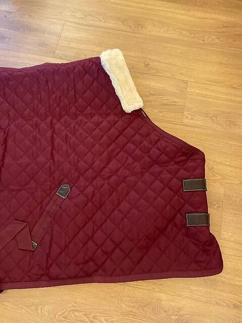 Couverture Kentucky 400gr NEUVE (145cm)