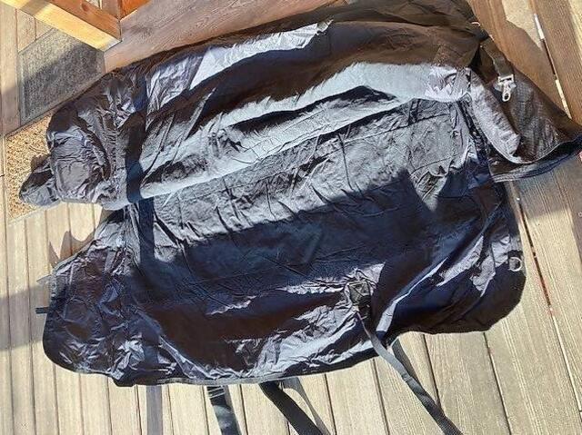 Couverture imperméable 200gr Fouganza (125cm)
