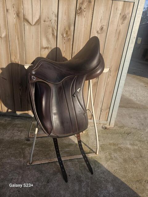 Selle de dressage Equipe marron