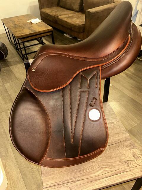 Selle Meyer 17 de 2025 quasiment neuve
