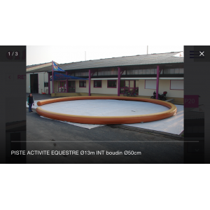 Piste équestre voltige gonflable