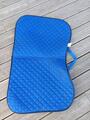 tapis bleu Rhinegold