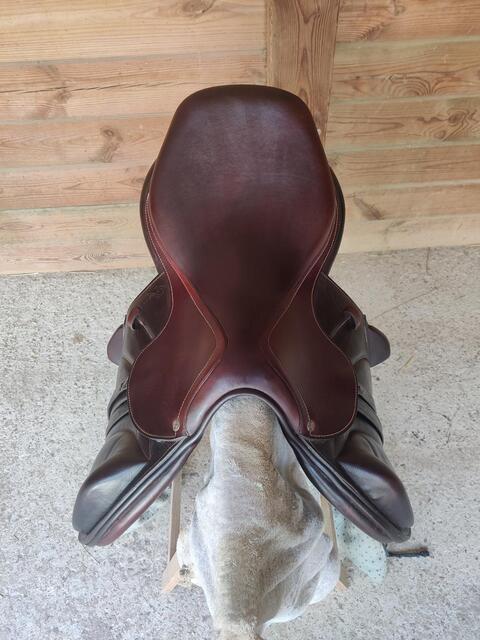 Selle Antares 17,5" 2023