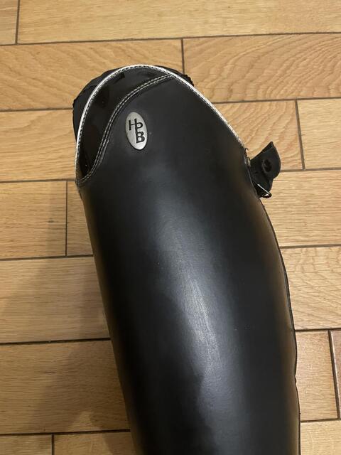 Bottes d'équitation Hathor Bottier sur mesure, personnalisées vernis noir/argent, de Janvier 2021, en très bon état