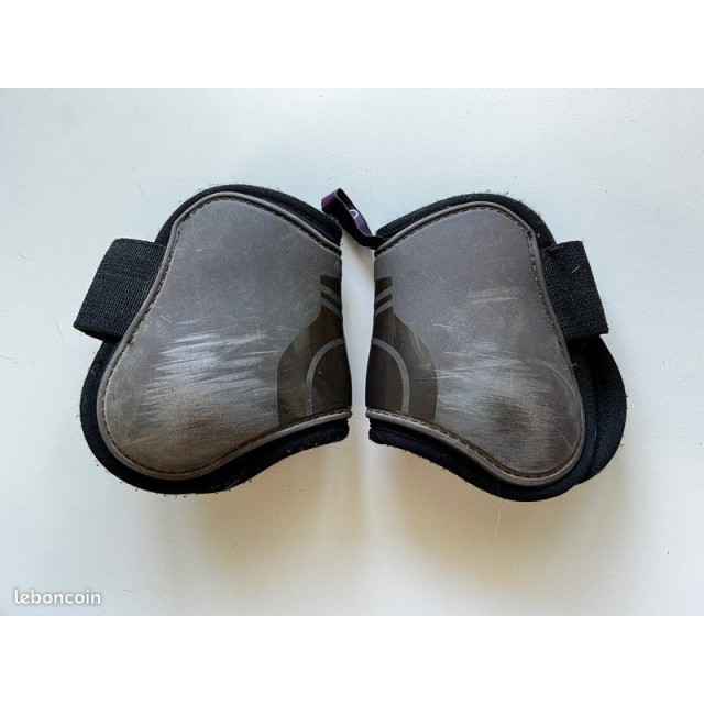 Fouganza, Protège boulets, Cheval