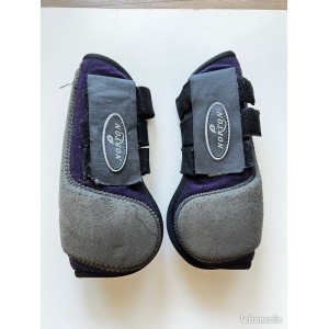 Norton, Guêtres, Poney