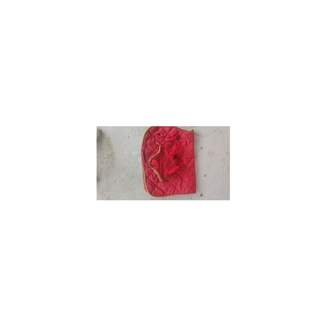 Tapis et bonnet equitheme rouge