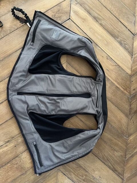 Gilet Airbag Airlight 2 Penelope leprevost by Freejump