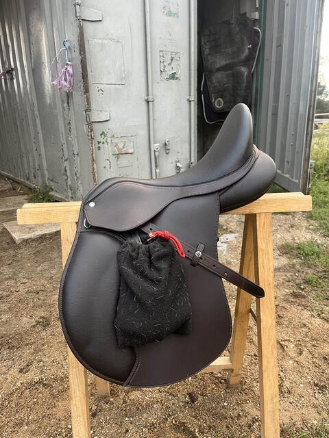 Selle Wintec Hart Mixte 17’