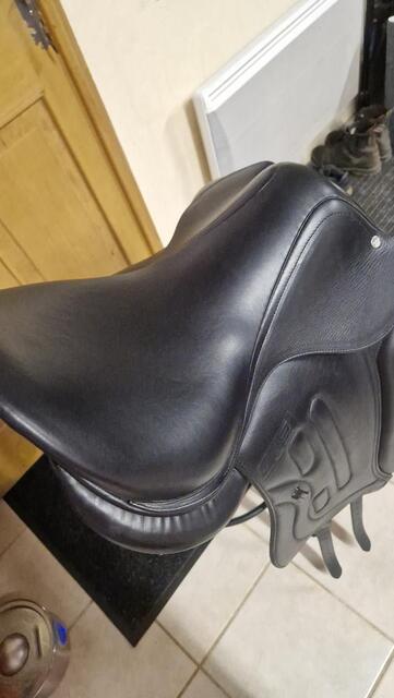Selle dressage GBS