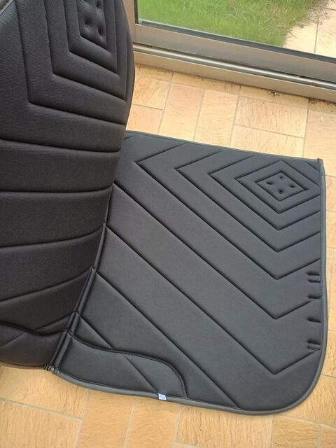 Tapis de selle dressage Mrs Ros neuf