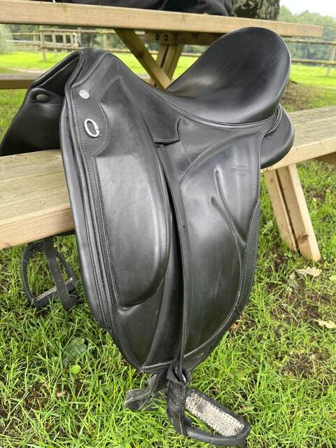selle devoucoux dressage