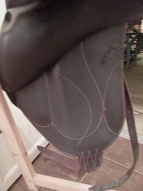 Selle Devoucoux Chiberta O 18"