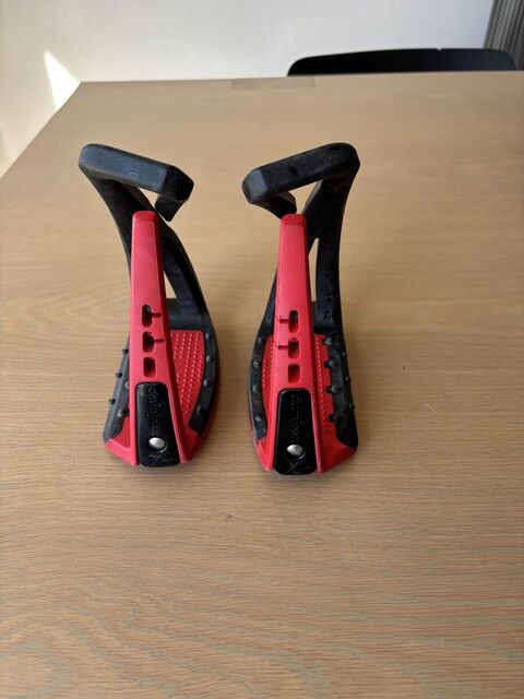 Freejump Étriers Soft Up Lite Noir/Rouge