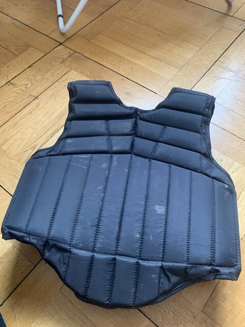 gilet de crosse Félix Bühler