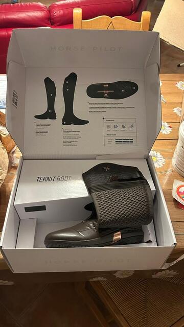 Bottes Horse Pilot marron 37 neuve