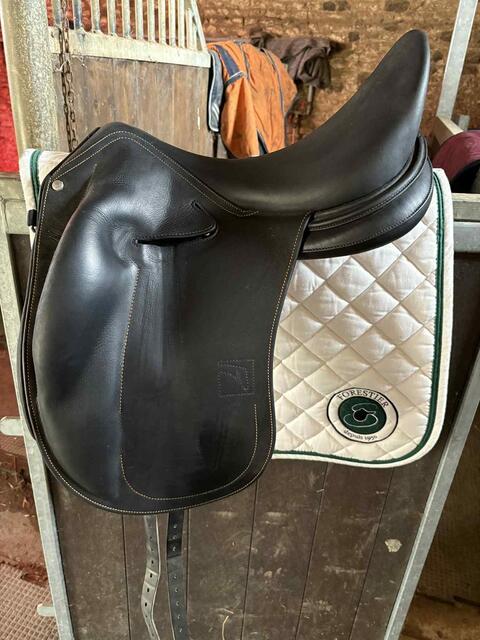 Selle de dressage CHILDERIC
