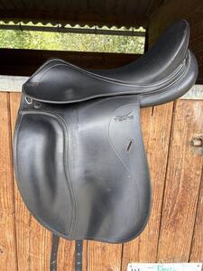 selle dressage