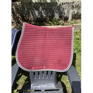 tapis kentuky rouge