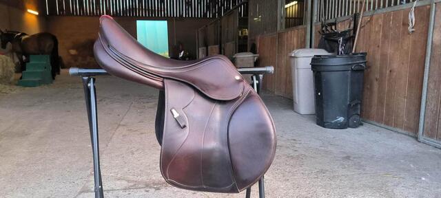 selle équipe synergy