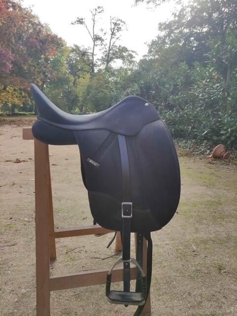Selle Wintec Isabelle Werth Cair
