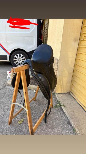 Selle de dressage Devoucoux Makila Lab