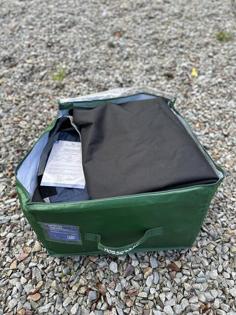 Couverture imperméable Horseware 1200D 50g + liners