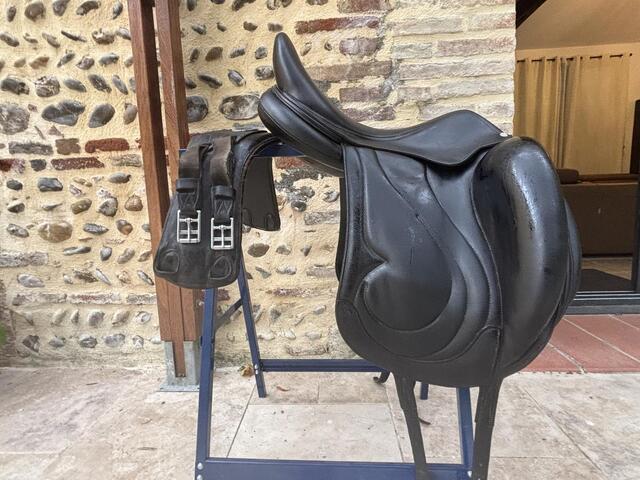 Selle Cadence 18
