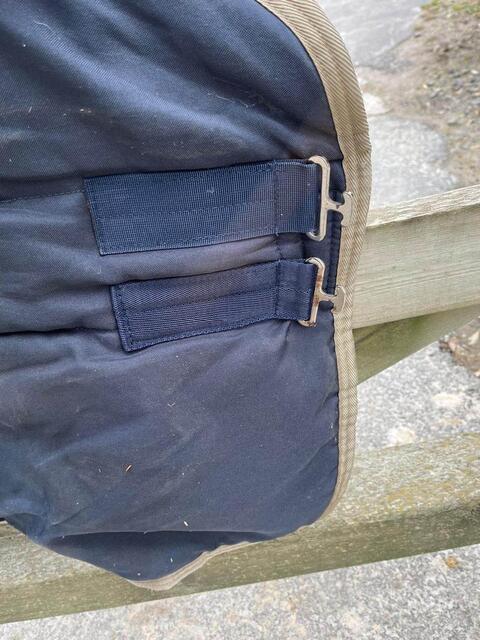 Couverture HorseWare