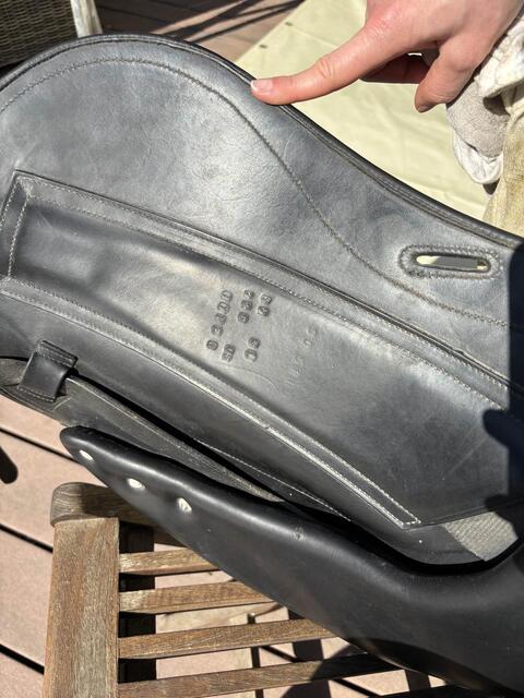 Selle de dressage CWD 17’