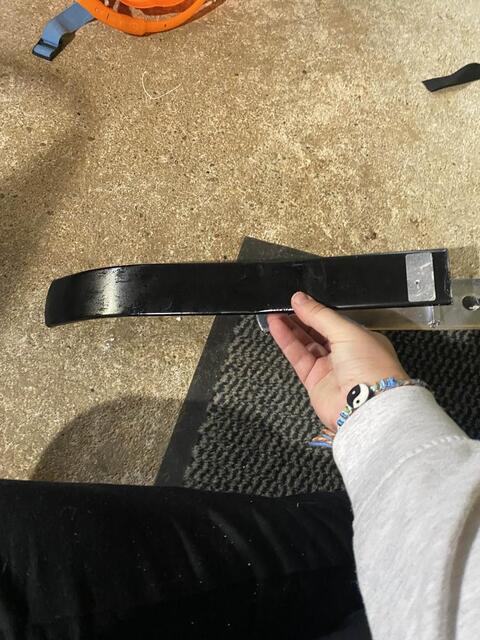 porte selle à accrocher au mur