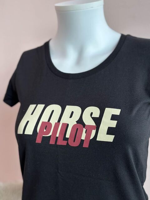 T-shirt horse pilot