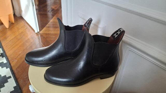 Boots Noires hkm taille 37