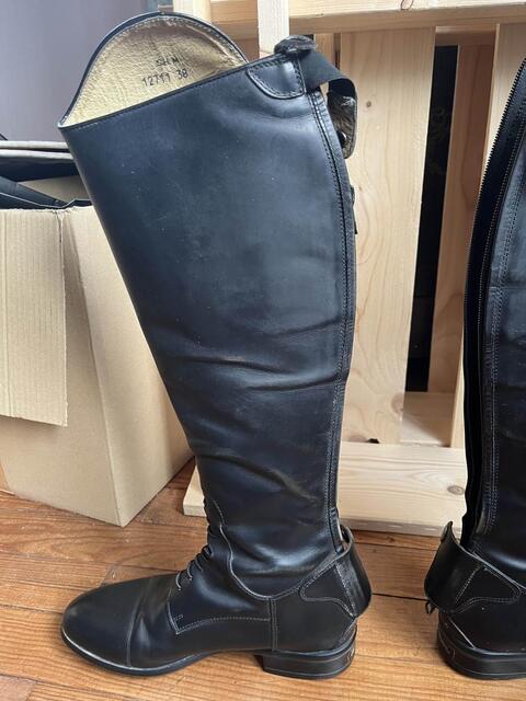 Bottes Tattini taille 38 mollet M