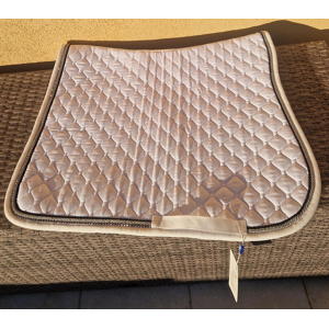 Tapis dressage asup