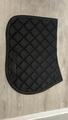 Tapis Noir Jump’in