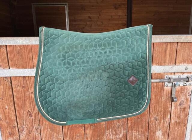 tapis Kentucky velvet vert sapin