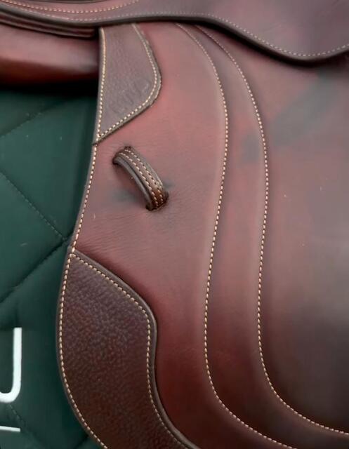 selle cwd 17,5 pouces