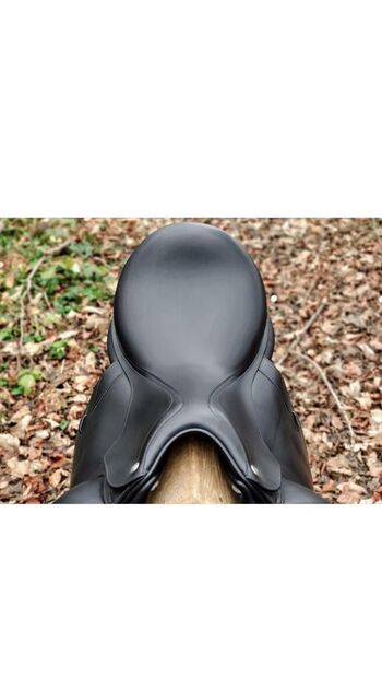Selle dressage CWD 18’