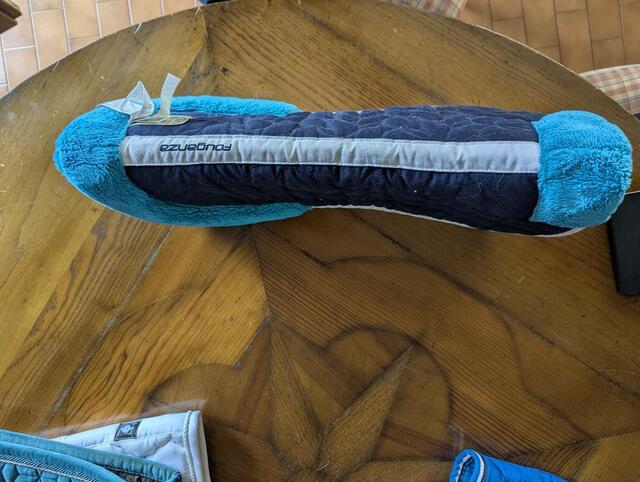 amortisseur Fouganza bleu marine