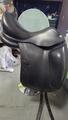 Selle de dressage CWD 17" SE08 Noir monoquartier