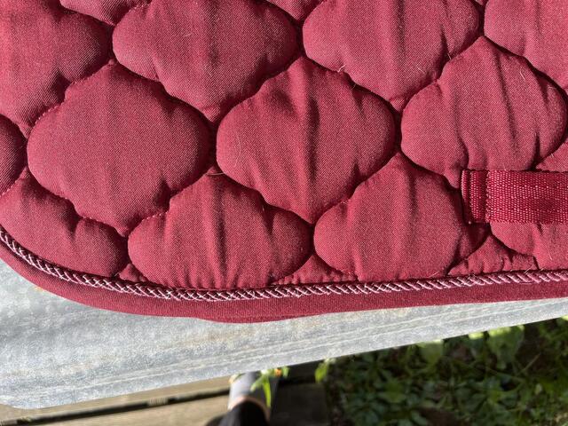 Tapis mixte bordeaux