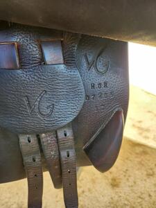 Selle mixte 17 pouces