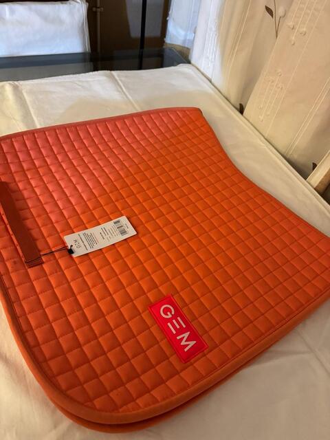 Tapis Gem Léo Corail Dressage Neuf