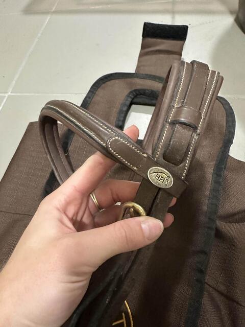 filet en cuir marron