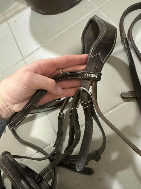 filet en cuir marron