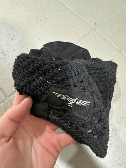 Bonnet noir