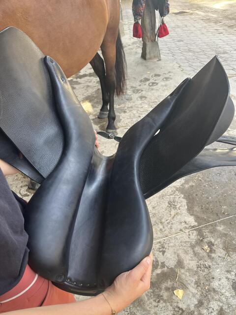 Selle childeric noire